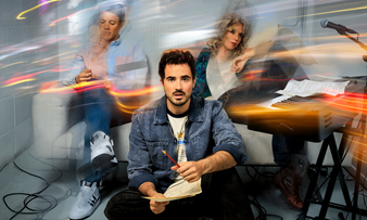 Dec10 DL Tick Tick Boom PF Liggend